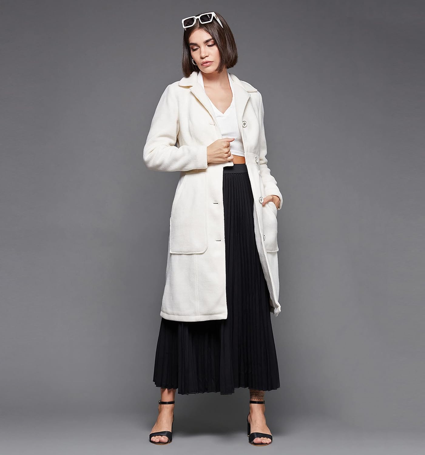 Women's Off White Solid Shirt Collar Full Sleeves Polyester Winter Wear Jacket - Image 5