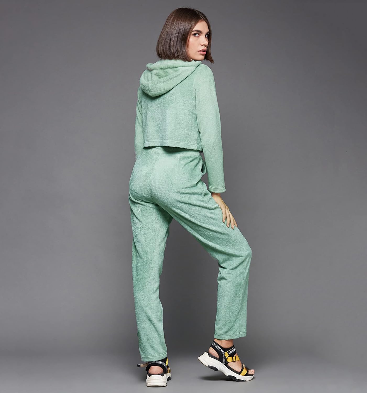 Women'S Sage Green Hooded Full-Sleeve Solid Croped Hooded Regular Length Polyester Co-Ord Set - Image 3
