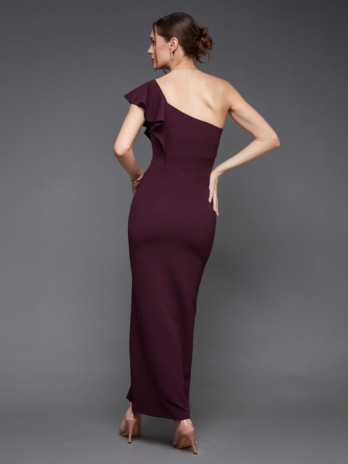 Women's Solid One Shoulder Sleeveless Ruffled Maxi Dress - Image 23